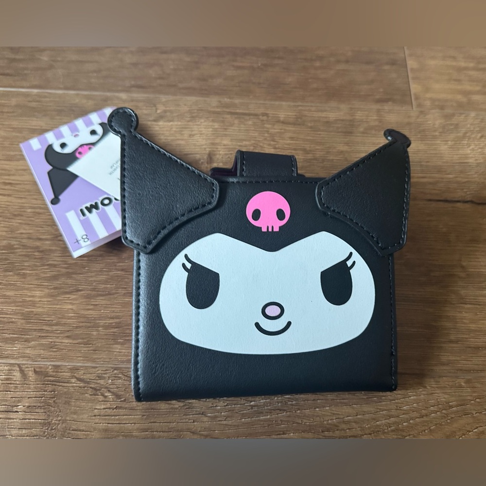 LOUNGEFLY (SANRIO)-NWT Kuromi Faux Leather Black & Pink Character Wallet